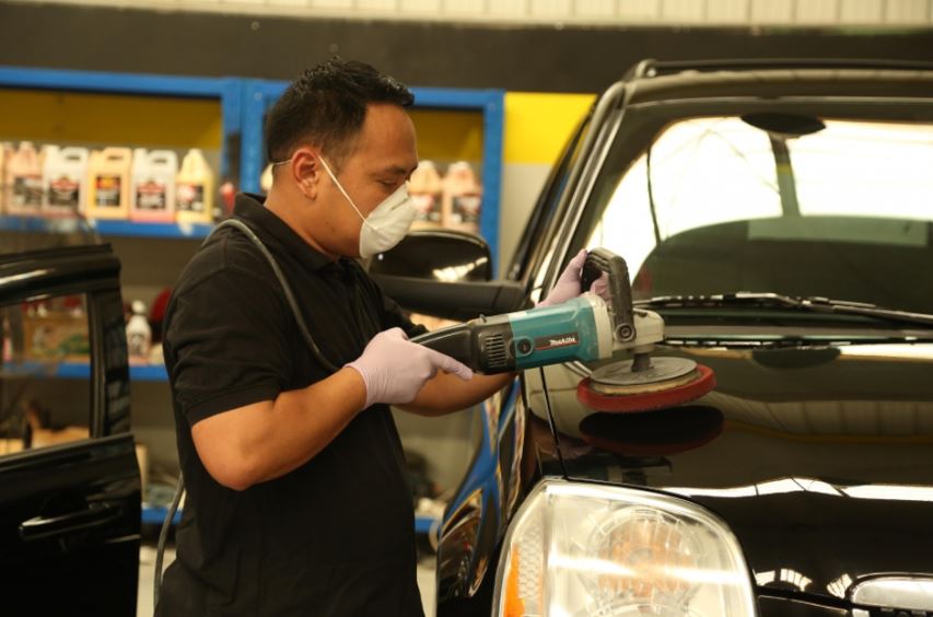 Get Car Polishing Services Dubai 2019