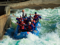 White Drinking Water Rafting Adventurers in North Carolina White Drinking Water Rafting Adventurers in North Carolina