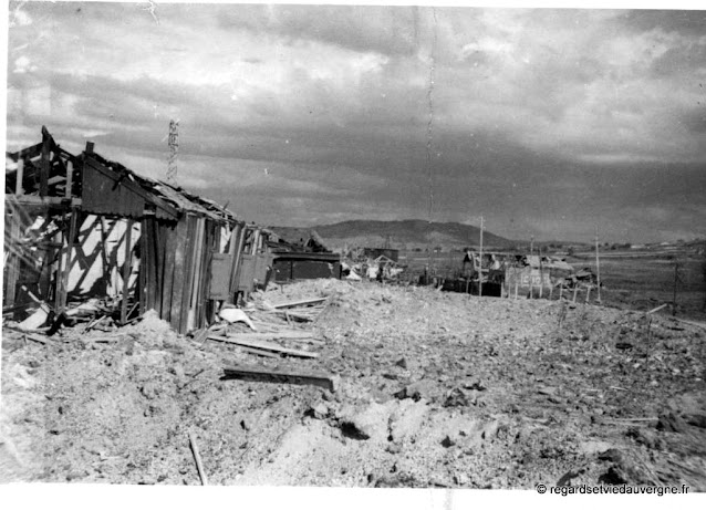Aulnat, Puy-de-Dôme, bombardements avril 1944, photo noir et blanc. Aulnat, Puy-de-Dôme, bombardements avril 1944, photo noir et blanc.