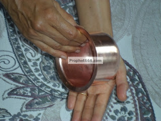 Bronze Mug used to remove excessive body heat