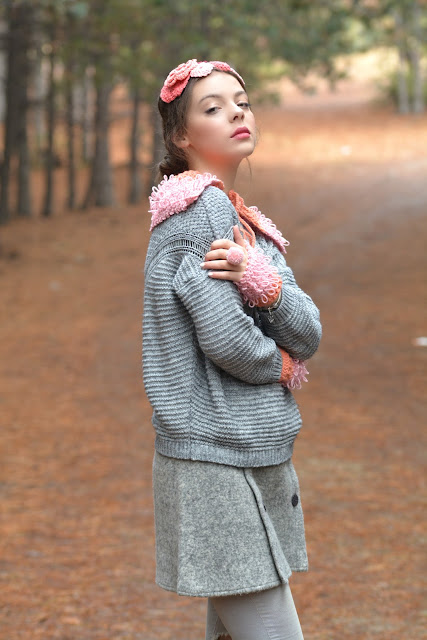 Loopy Crochet Capelet and Warmers