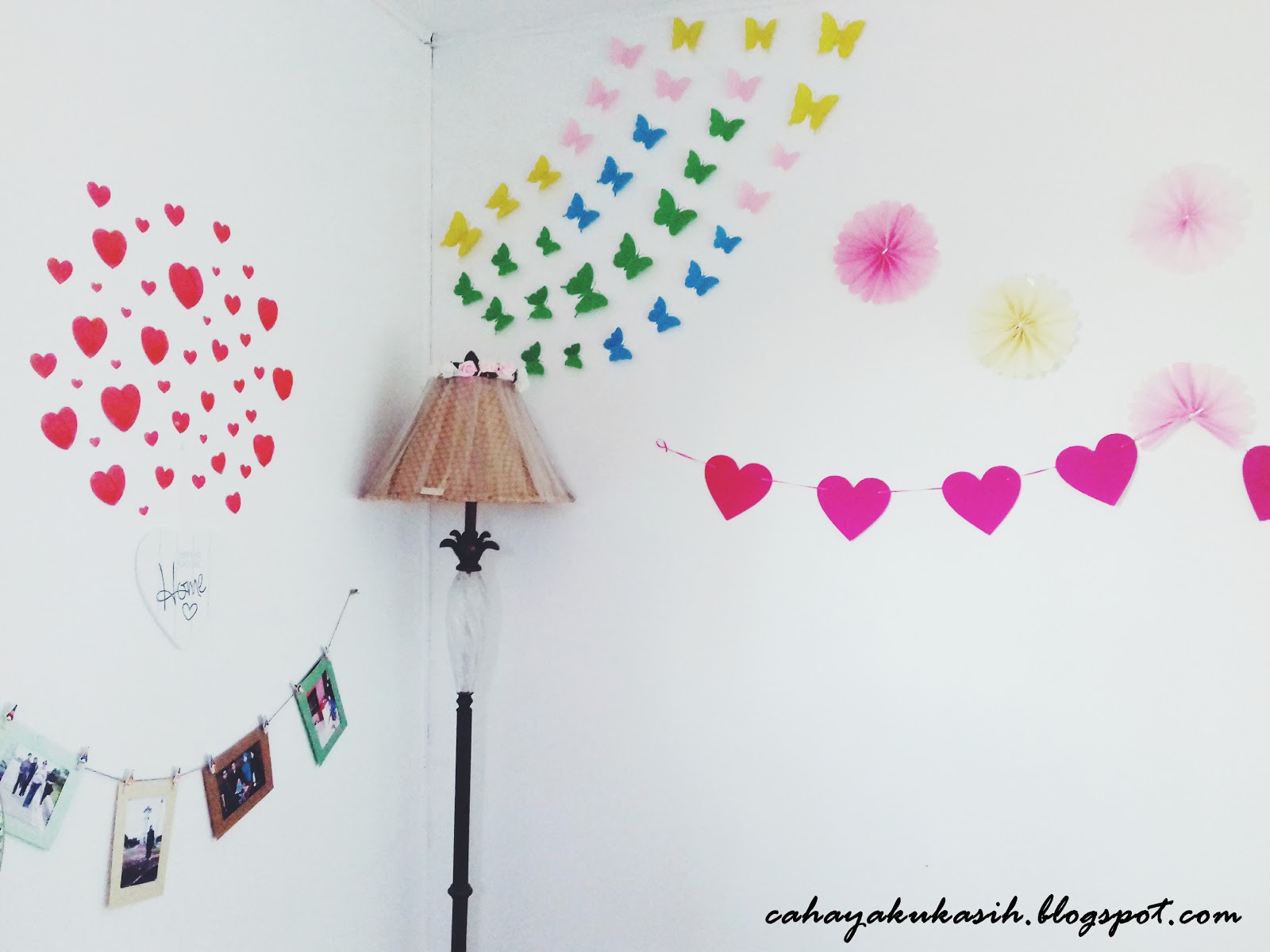 Diy Deko Bilik Tidur Simple Ms Seha Dulu Dinding Tu Kosong Ja Tak Da Apa Setelah Dihias Sedikit Maka Jadilah Begitu Berwarna Warni Hihi