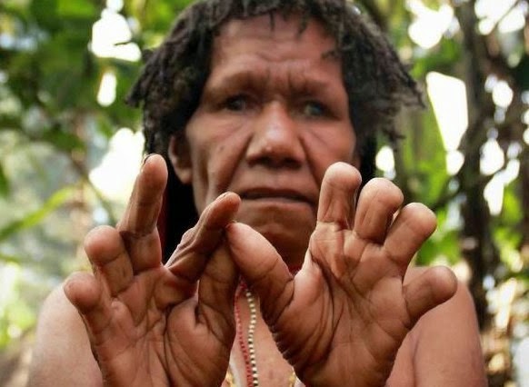 4 Tradisi Unik Di Papua Yang Jarang Diketahui