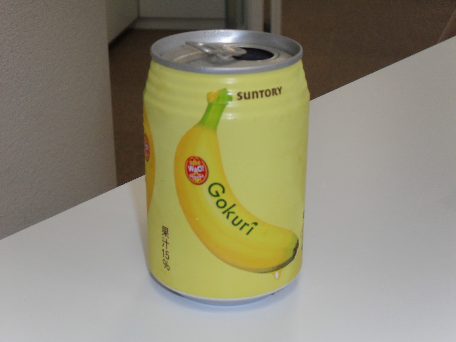 Man in Japan Canned banana drink tastes like it sounds
