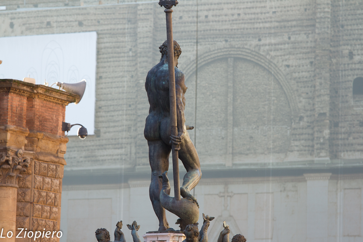 Bologna+-+Fontana+del+Nettuno-2.jpg