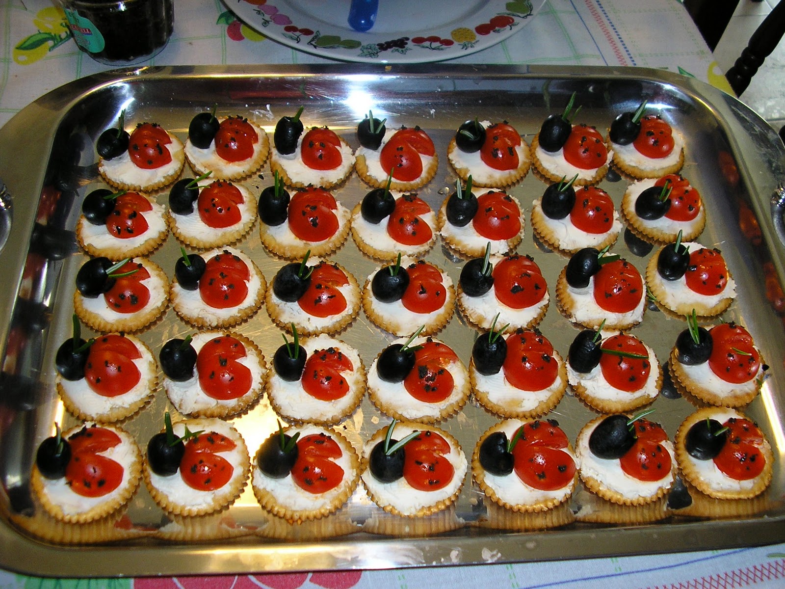 Il mondo di Sharon Antipasto Coccinelle di pomodorini