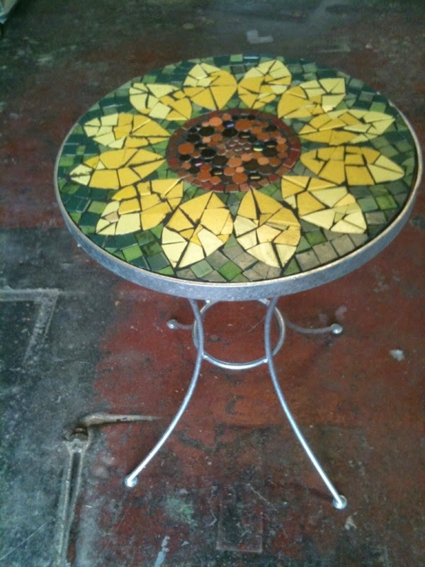 Garden table from Mosaic – 30 super models!