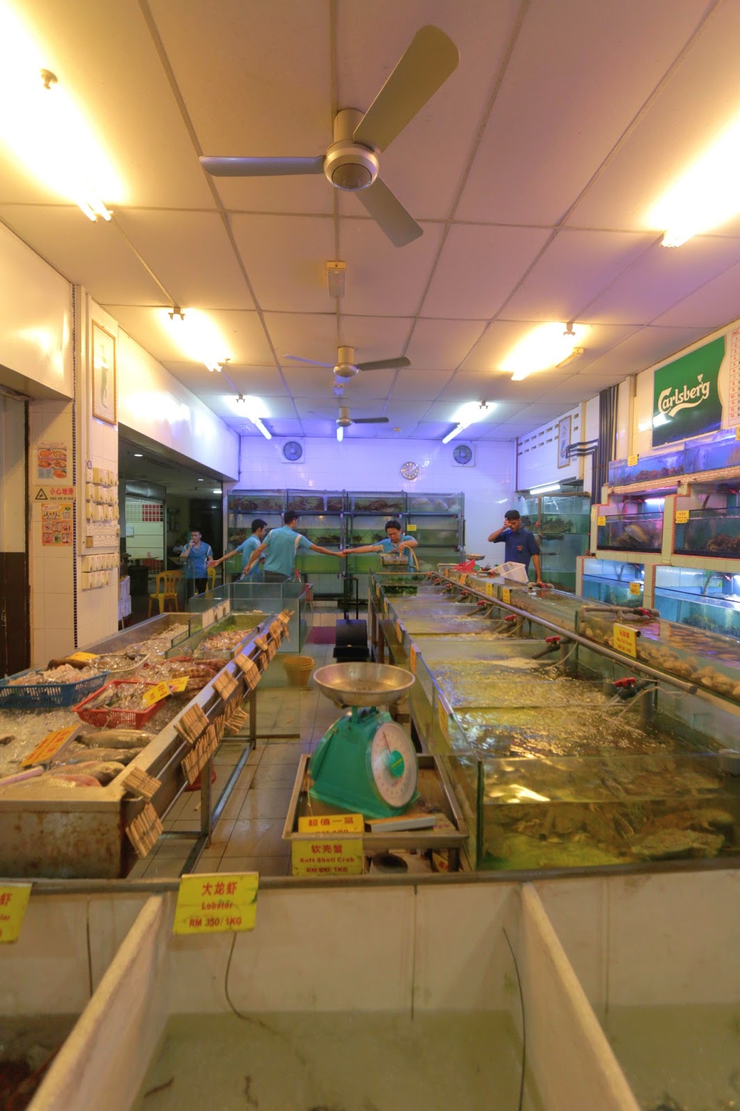 TravelWithShark Seafood restaurant Kota Kinabalu