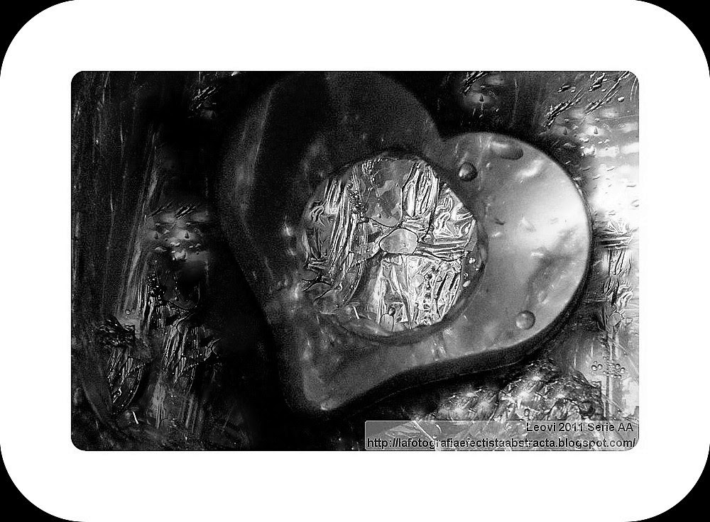 Foto Abstracta 3129 Búscate dentro de tu corazón - Find yourself within your heart Foto Abstracta 3129 Búscate dentro de tu corazón - Find yourself within your heart