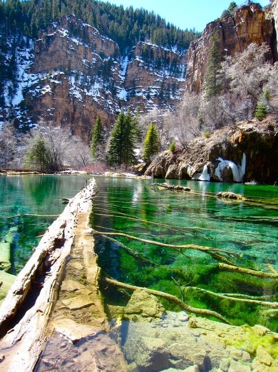 Hanging Lake, Colorado, USA
