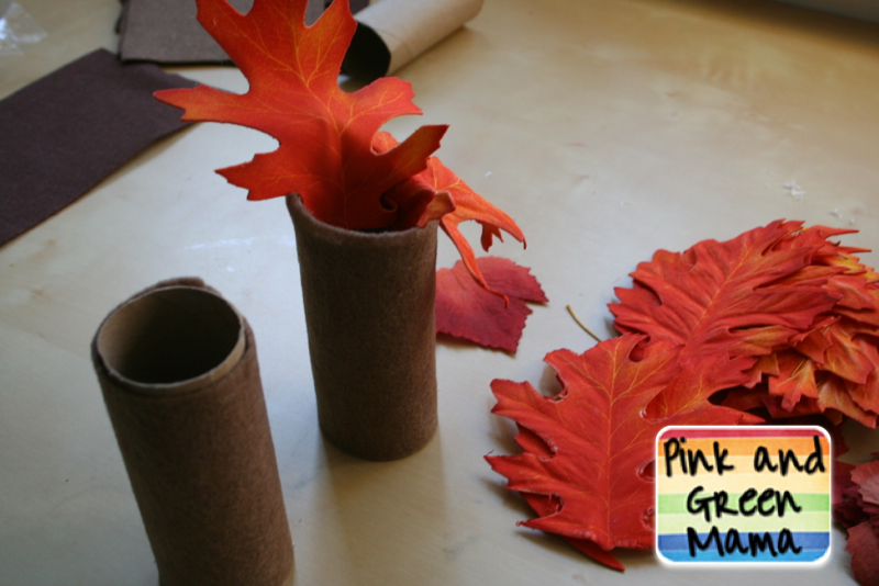 Pink and Green Mama * How to Make a Tree Out of a Toilet Paper Tube