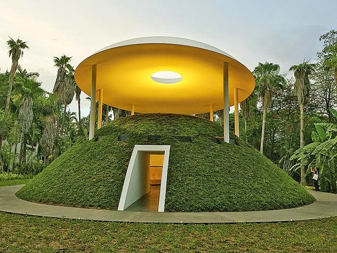 Rancho Las Voces Arte Público / México «Encounter» la obra elíptica