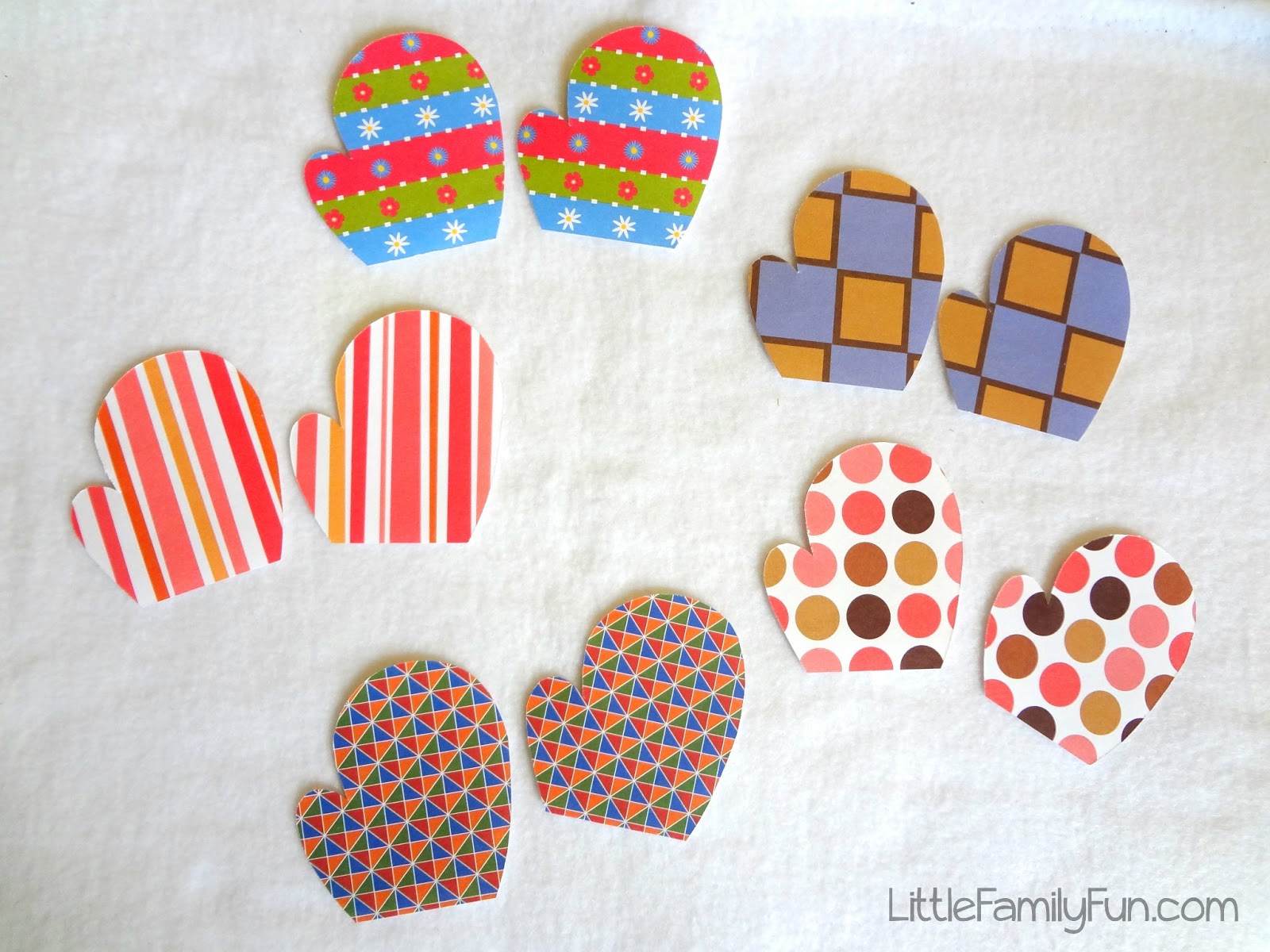 Little Family Fun Mitten Memory Game
