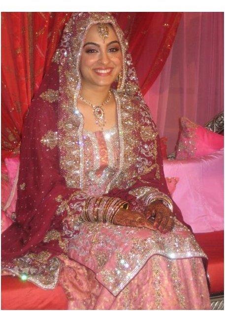 Asian Bride Bridal Wearing 53