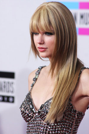Taylor Swift Natural Hair, Long Hairstyle 2011, Hairstyle 2011, New Long Hairstyle 2011, Celebrity Long Hairstyles 2013