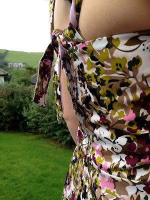 Diary of a Chainstitcher Floral Sewaholic Lonsdale Dress sewing pattern 