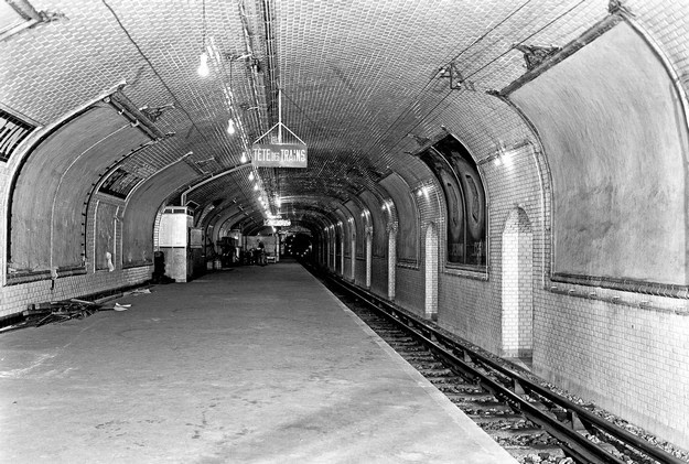 abandoned Métro stations Paris1