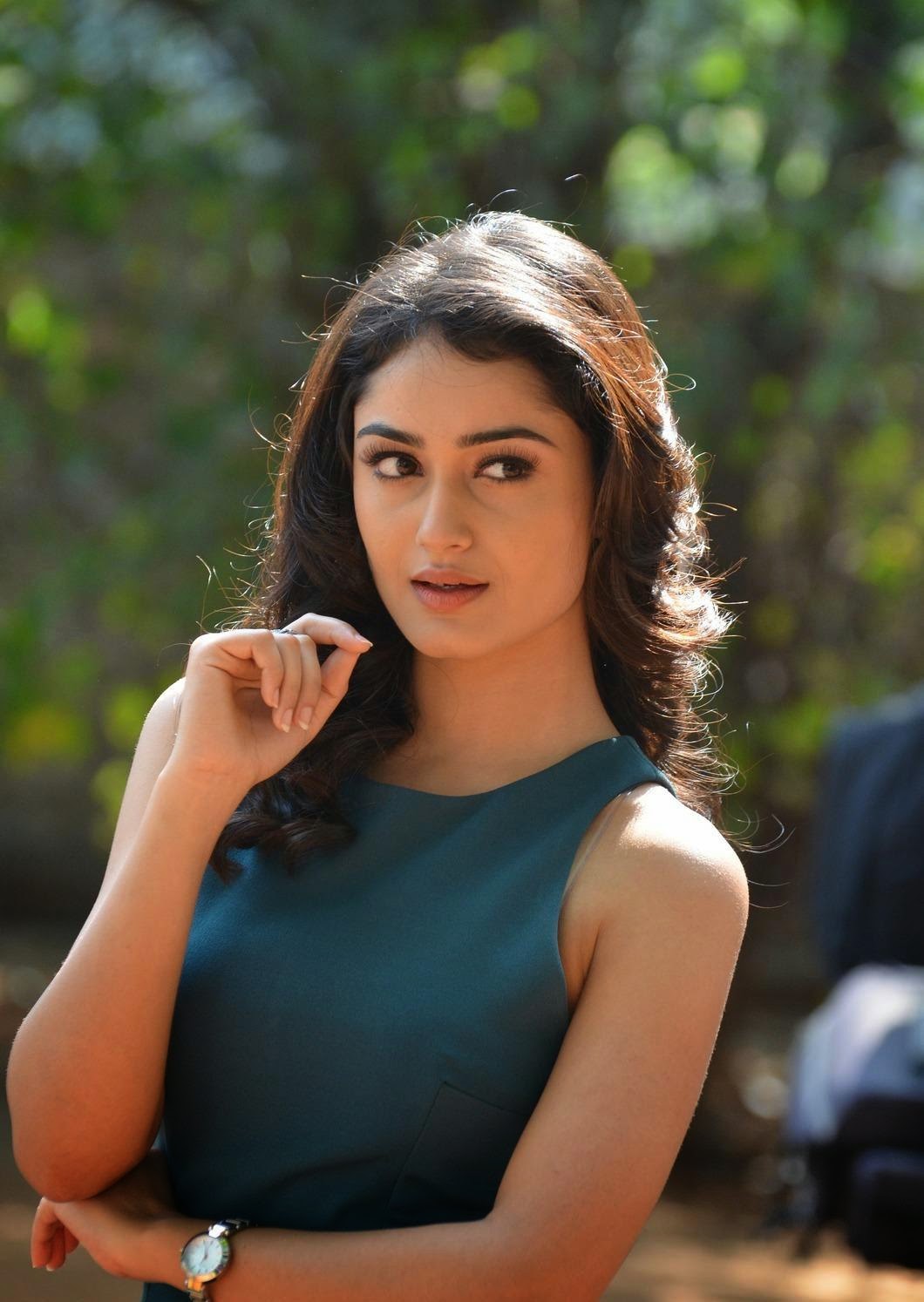 High Quality Bollywood Celebrity Pictures Tridha C