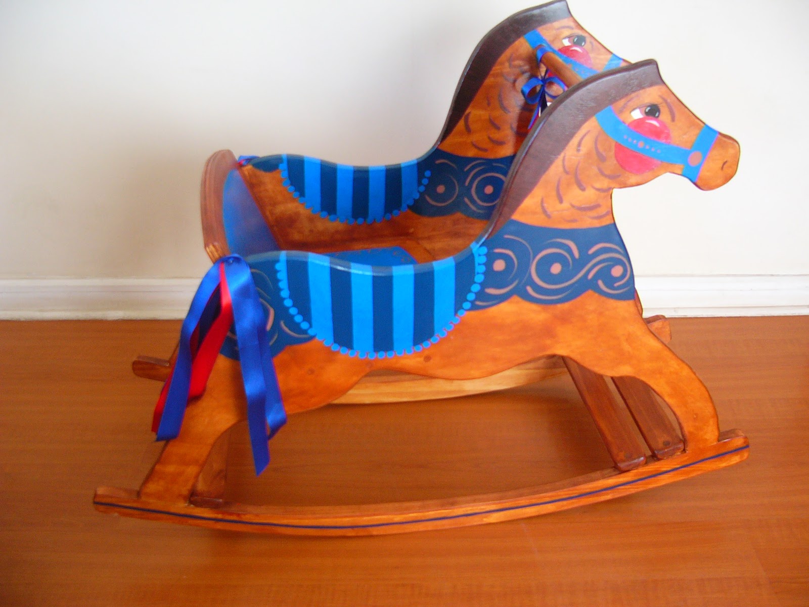 Muebles infantiles, decoración para niños, juguetes, tejidos