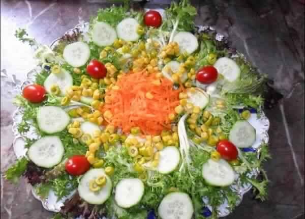 سلطة سهلة وخفيفة سريعة التحضير