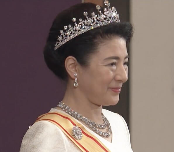Emperor Naruhito, Emperor Masako, Crown Prince Akishino, Crown Princess Kiko, Princess Mako and Princess Kako, diamond tiara