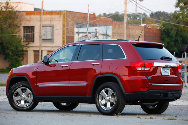 2012 Jeep Grand Cherokee Red Lightning Bolt 2012 Jeep Grand Cherokee SRT8 Red | Automotive Sport