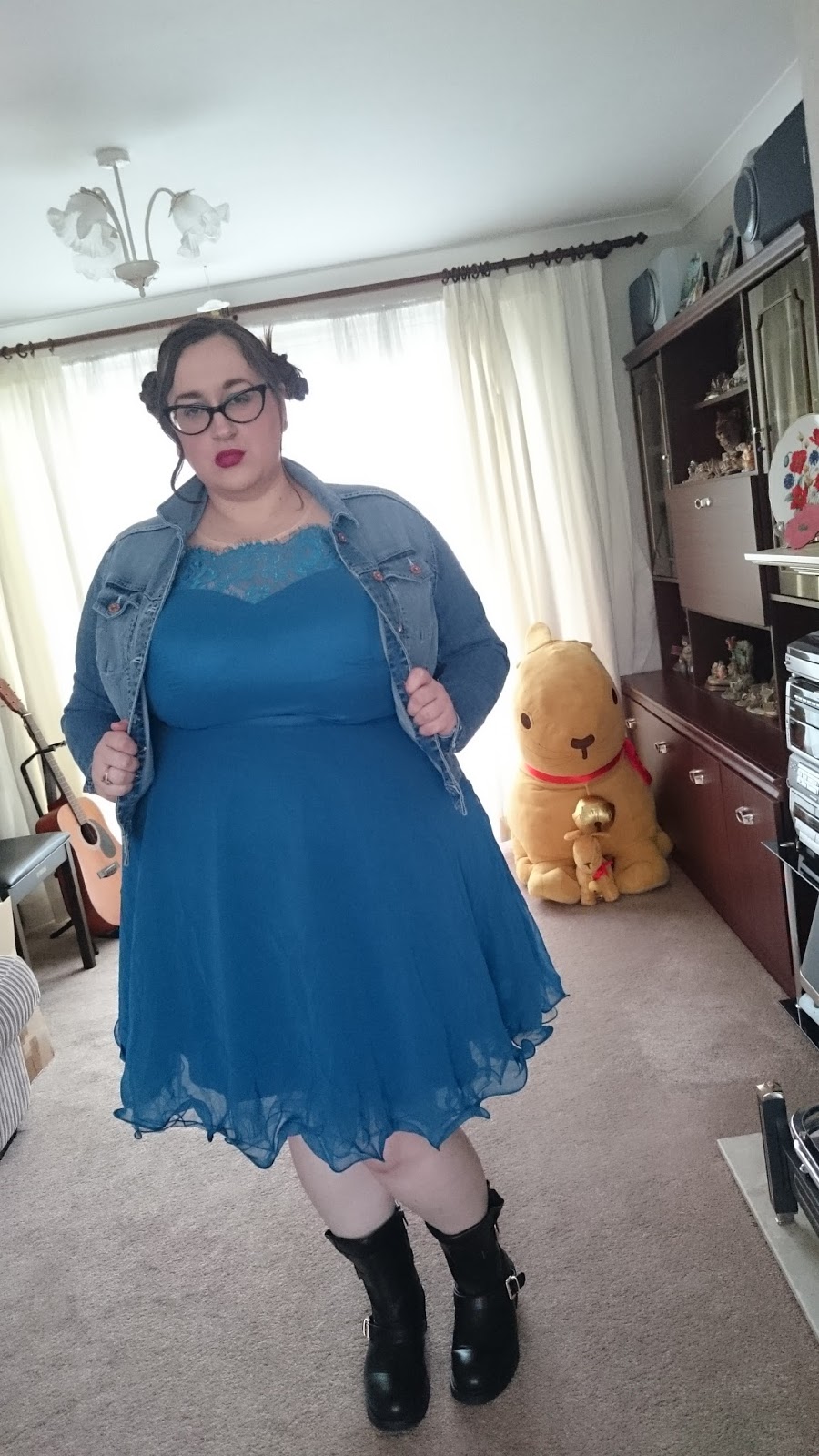 grunge elsa does my blog make me look fat denim plus size