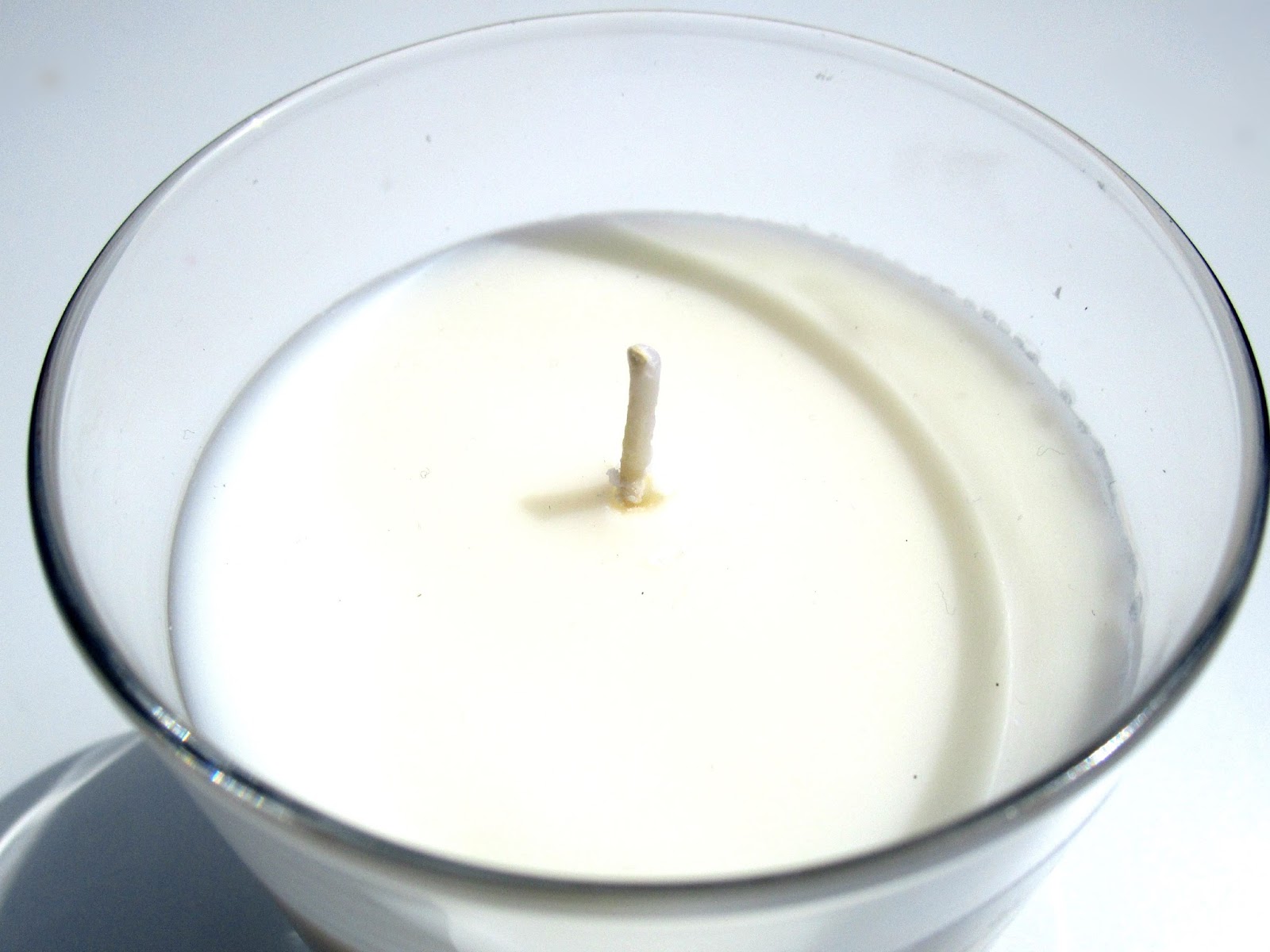 Essence Candles Exotic Fig Review ♥