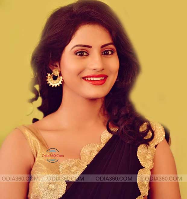 Shradha Panigrahi odia Tv Serial Actress hot HD Wallpaper