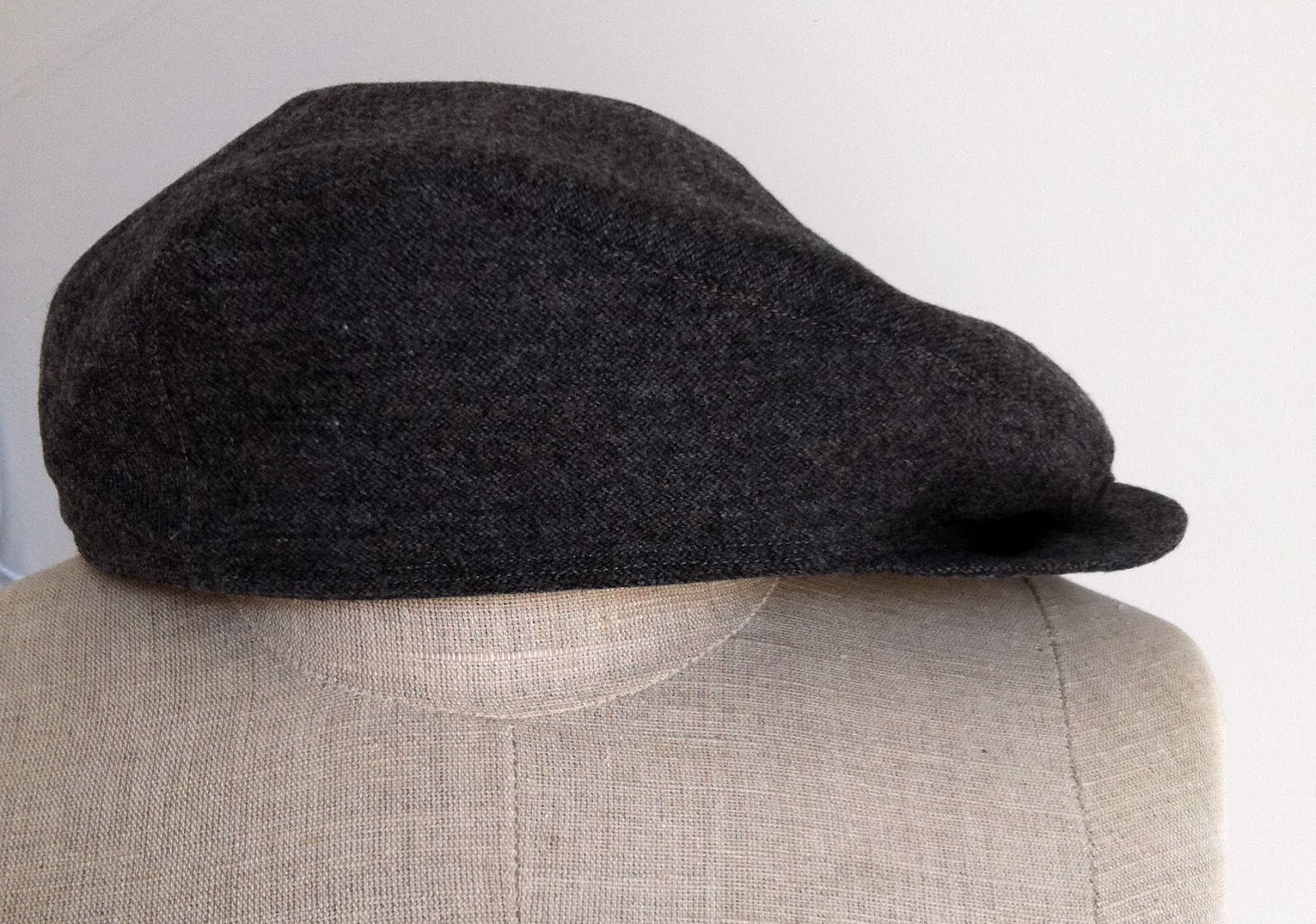 CurlyPops: A Flat Cap on a Sunday afternoon