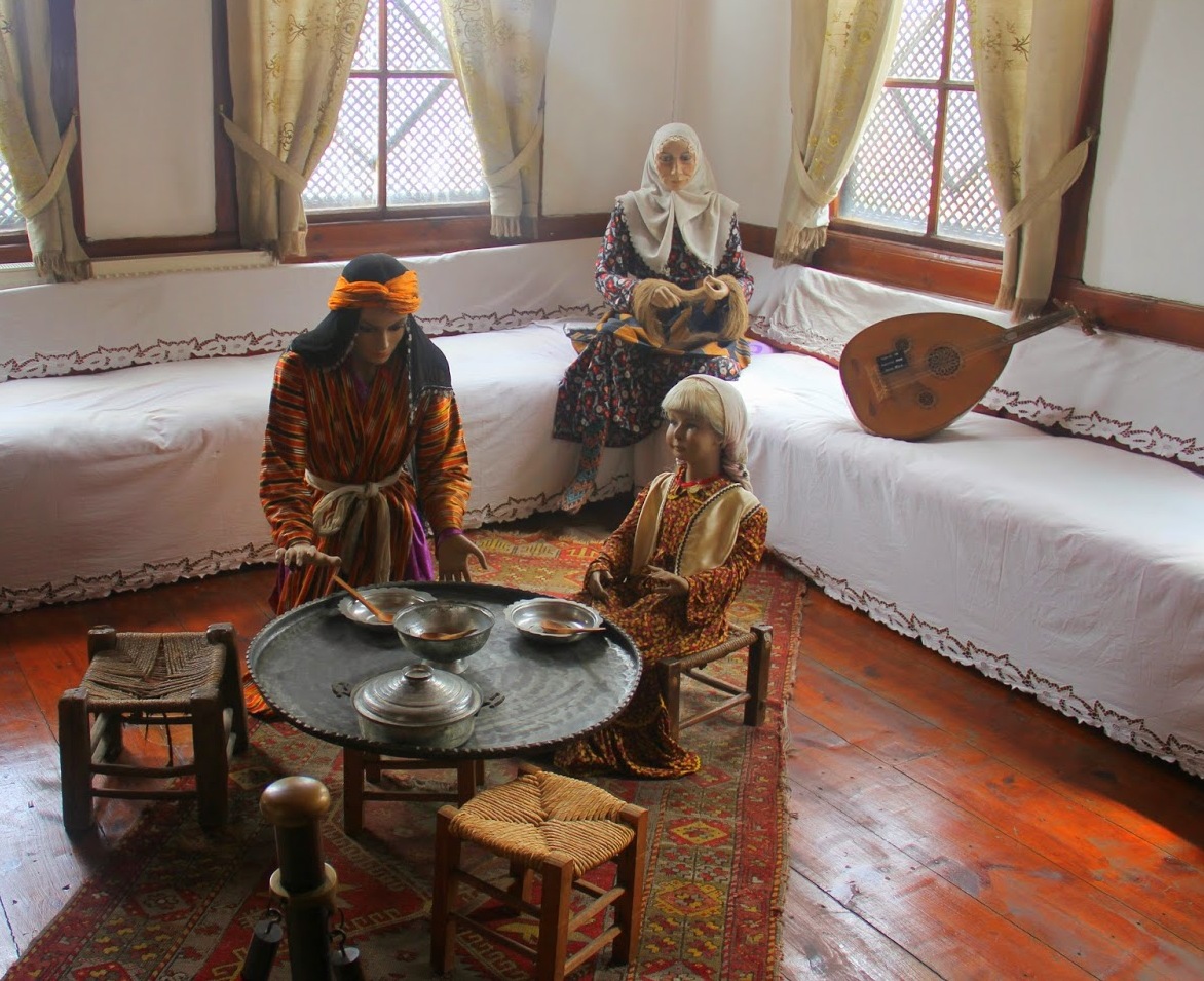 GEZMEYE GİDİYORUZ RİZE MÜZESİ _ SARI EV (Mataracı Mehmet Efendi Evi)