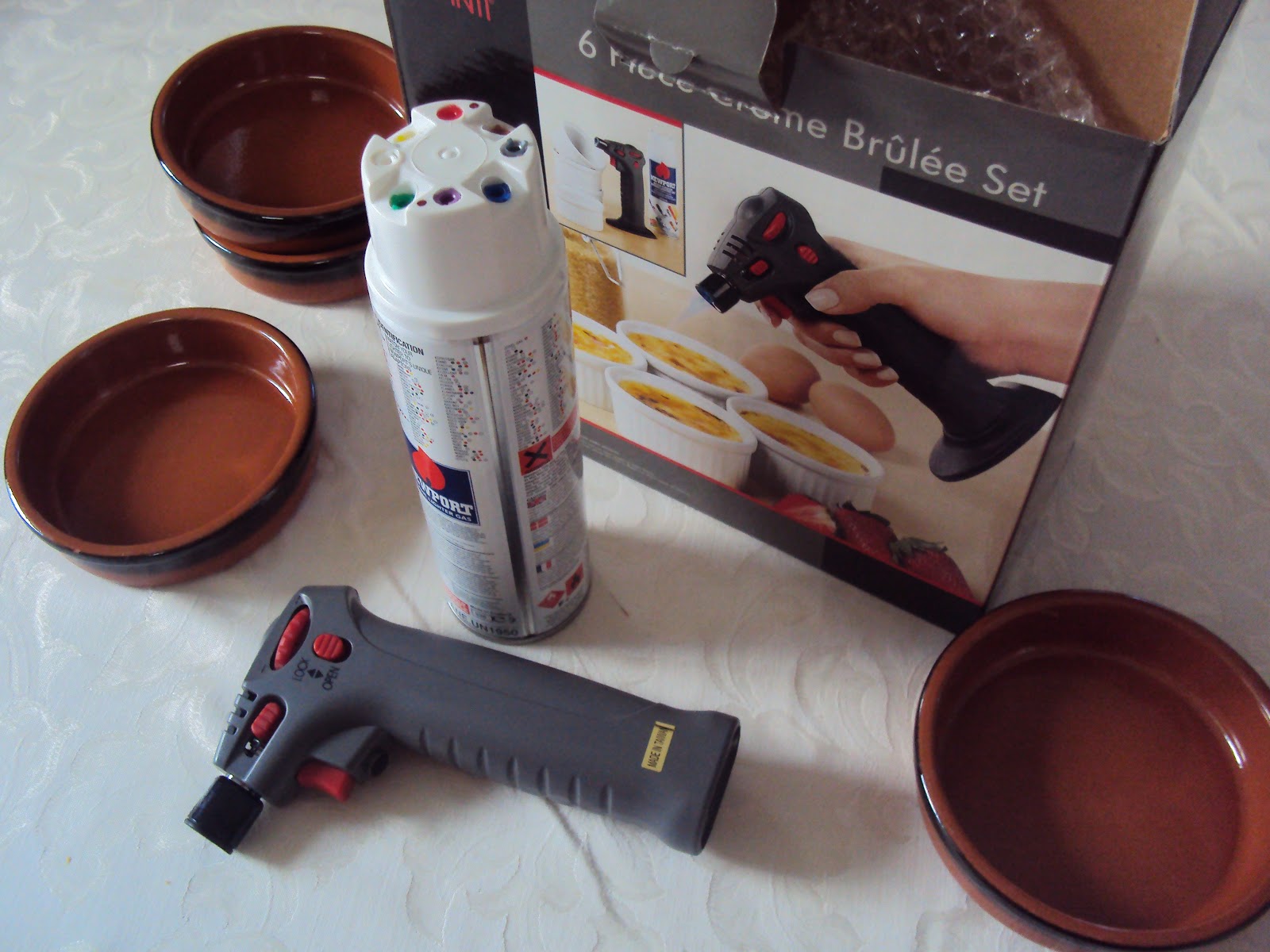 Dig In of blow torches and brulee