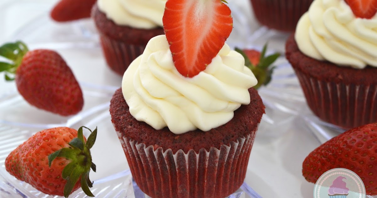 Miss-ButterCake : Red-Velvet Cupcakes mit Erdbeerfüllung