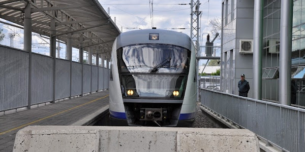 Primul tren cu pasageri de la Vidin la Calafat a trecut podul "New Europe"