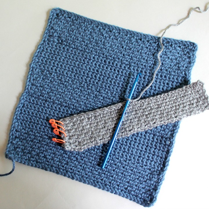 Broad-Stripe Moss Stitch, Square 6 of 10 for the Crochet Along Afghan Sampler on The Inspired Wren