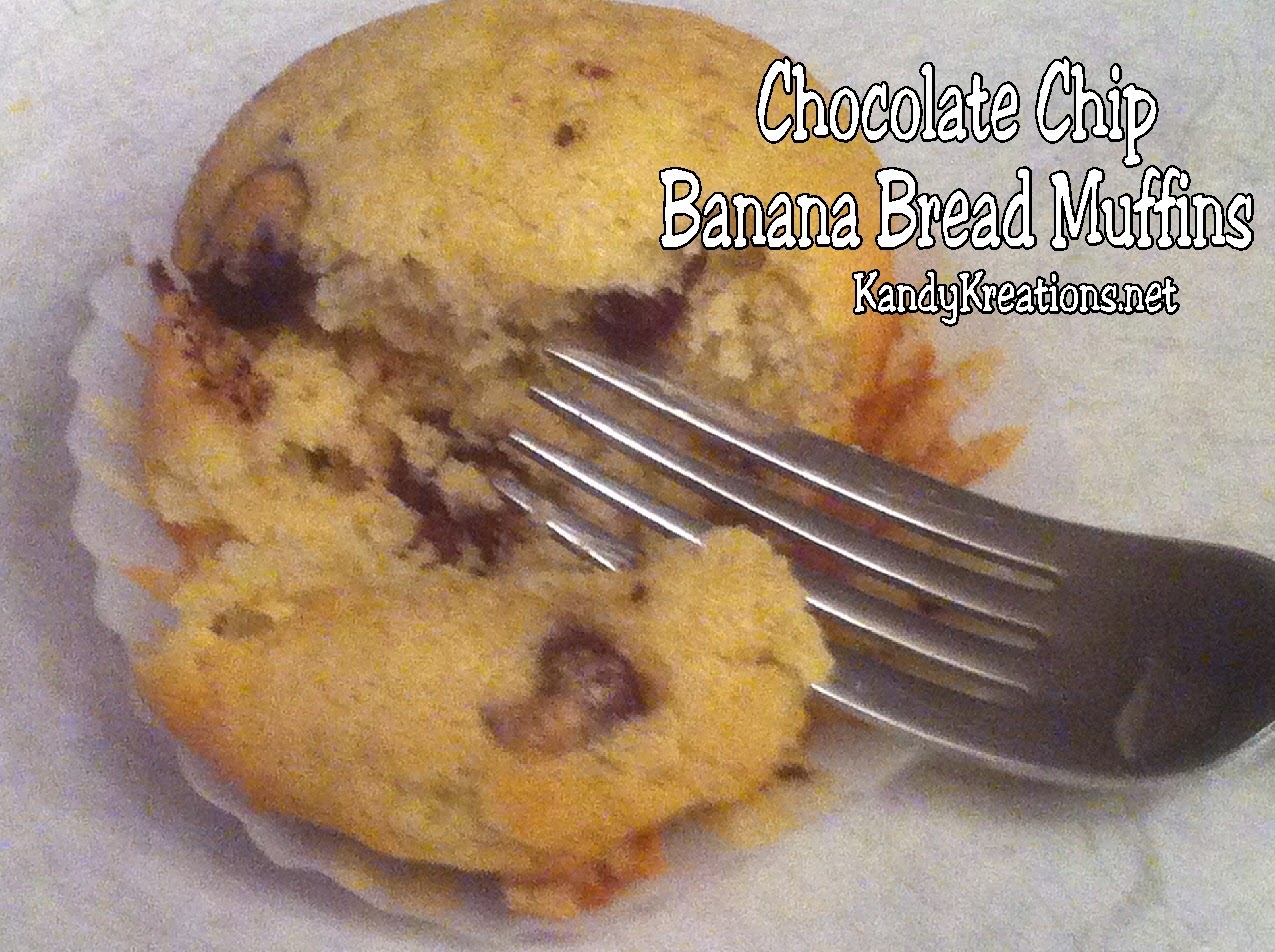 Enjoy these moist chocolate chip banana bread muffins at your dinner tonight.  They are quick and easy to whip up with items you probably already have around your kitchen now.  This is a yummy recipe that will make you the hero when your family tastes these chocolate chips inside the banana bread muffins.
