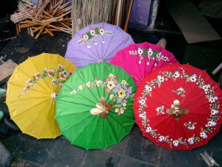 Payung Geulis dari kain