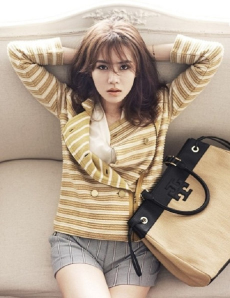 Bí kíp tạo tóc mái lệch phồng đẹp mê hồn cho bạn gái không cần ra tiệm - Ảnh 11 Bi kip tao toc mai lech phong dep me hon cho ban gai khong can ra tiem - Anh 11