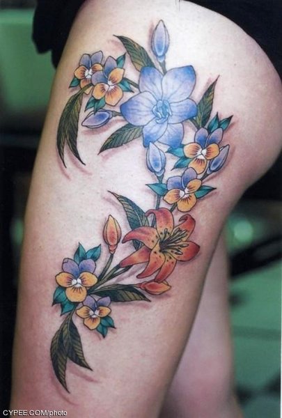 Women Thigh Hawaiian Flower Tattoo