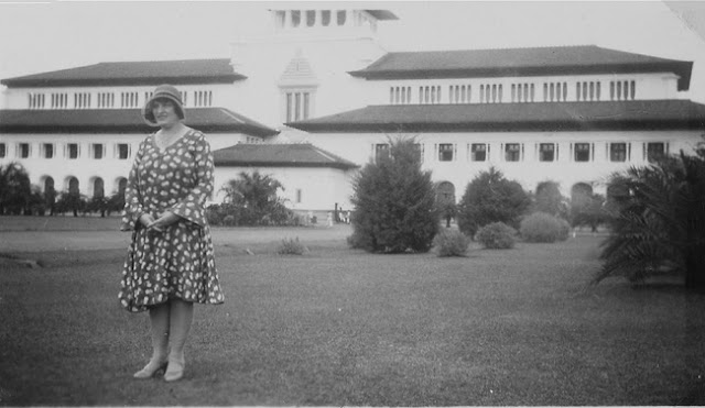 Foto-Foto Dan Sejarah Gedung Sate Tempo Dulu 