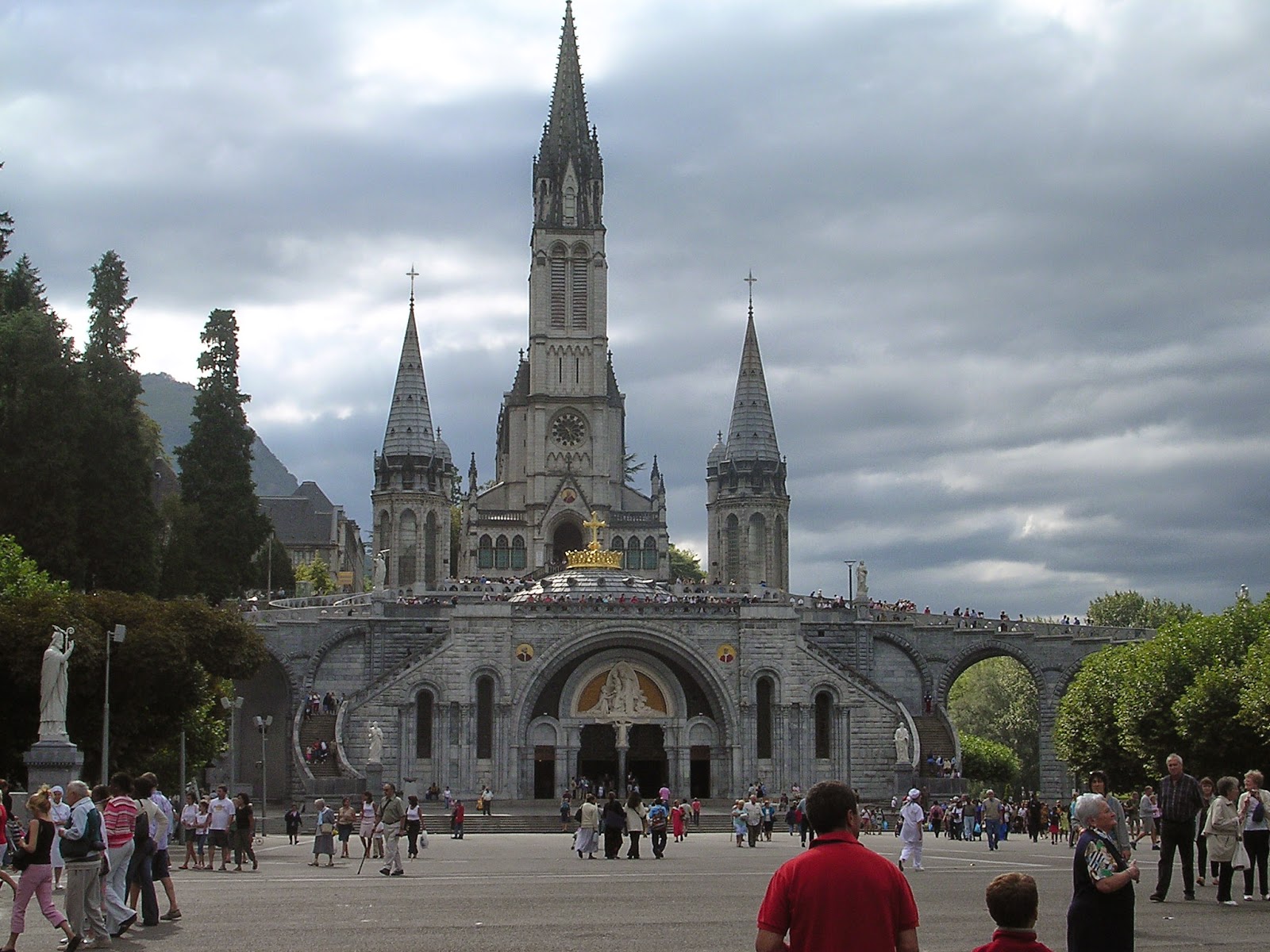 ¡Buen Camino!: Lourdes a Brief History