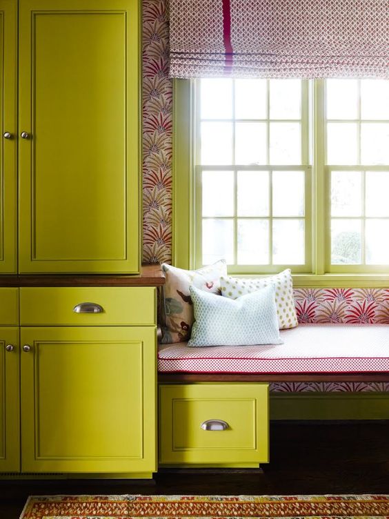 Check out boho details in Charlotte Lucas design portfolio - window seat www.bohohome.com @bohosusan