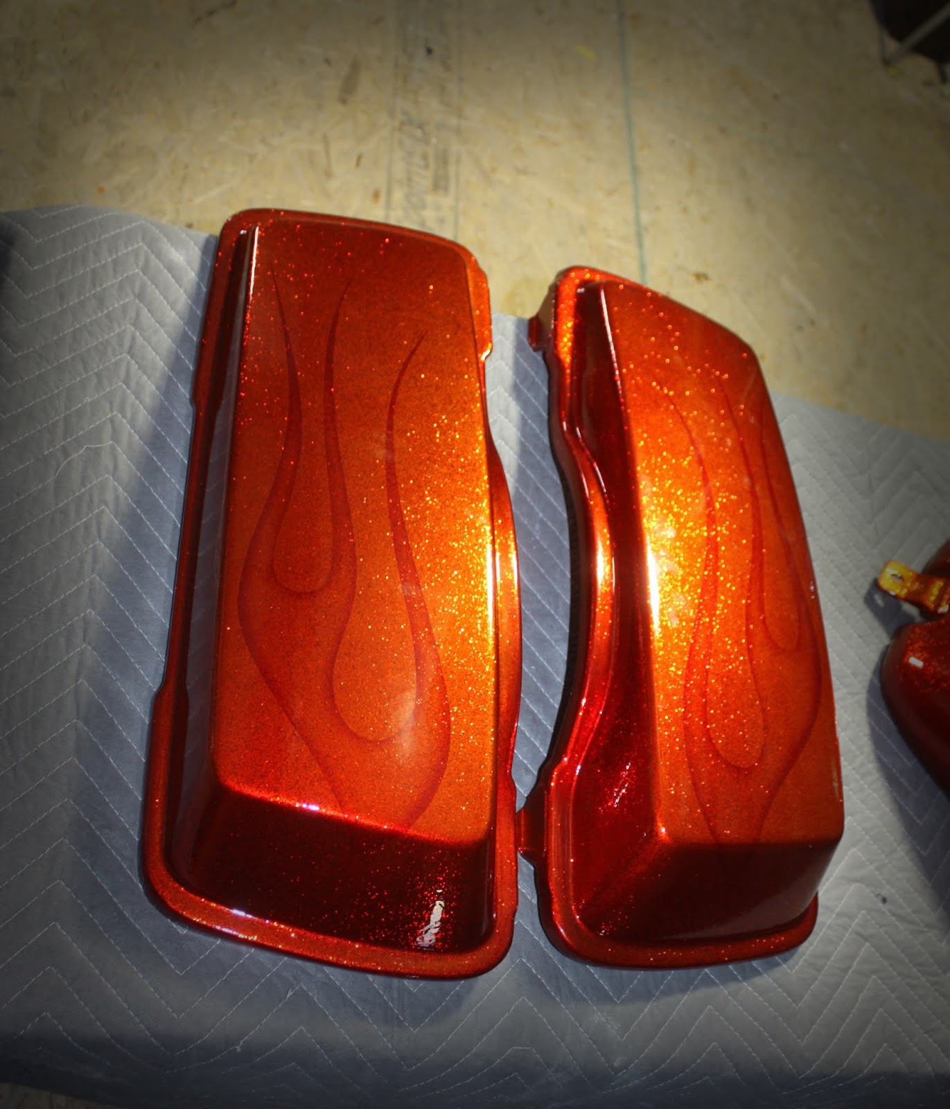 Online Motorcycle Paint Shop Metal Flake candy orange with ghost flames