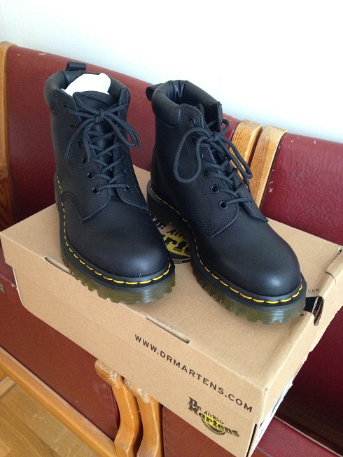 zoovillage dr martens