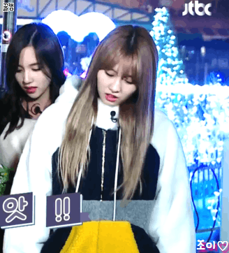 로스트타임 2화 모모 움짤 스페셜 들고 왔읍니다.gif | 인스티즈