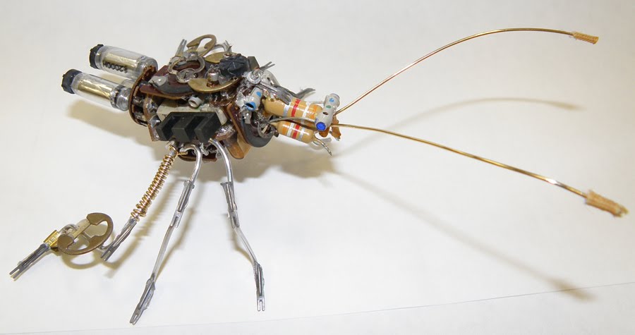 St. Luke's Attic: Robot Bug