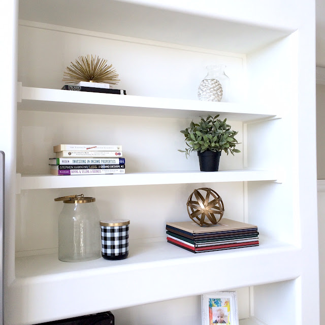 How to style a bookcase Harlow & Thistle
