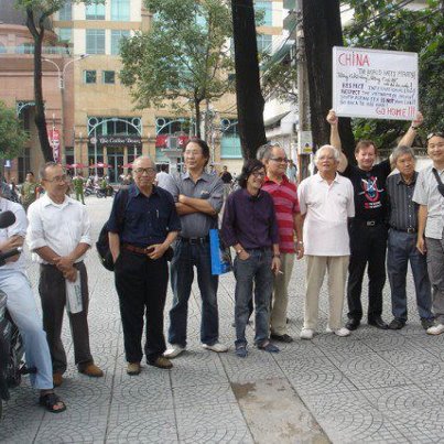 Bauxite Vietnam - 42 công dân đề nghị tổ chức cuộc biểu tình tuần hành phản đối nhà cầm quyền Trung Quốc