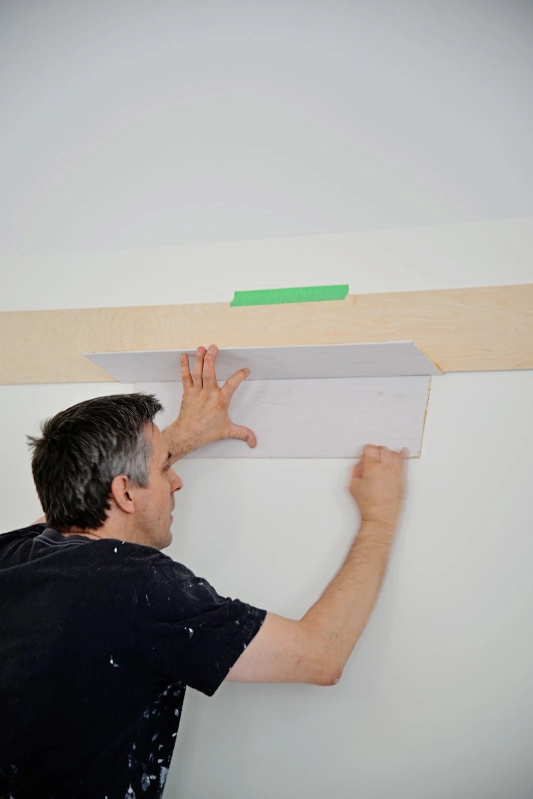 how to shiplap around doors, how to install a shiplap wall, cost of shiplap | Ramblingrenovators.ca