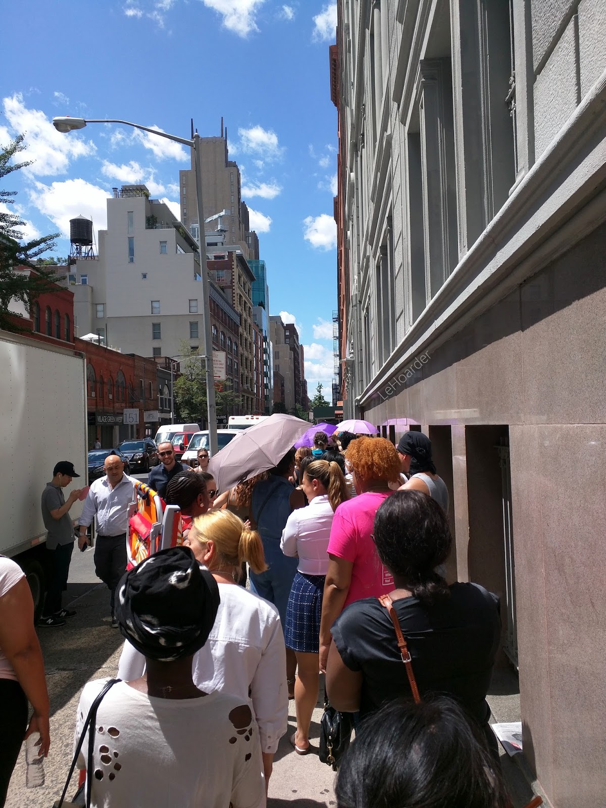 nyc day with mini me mac sample sale haul le hoarder mac sample sale